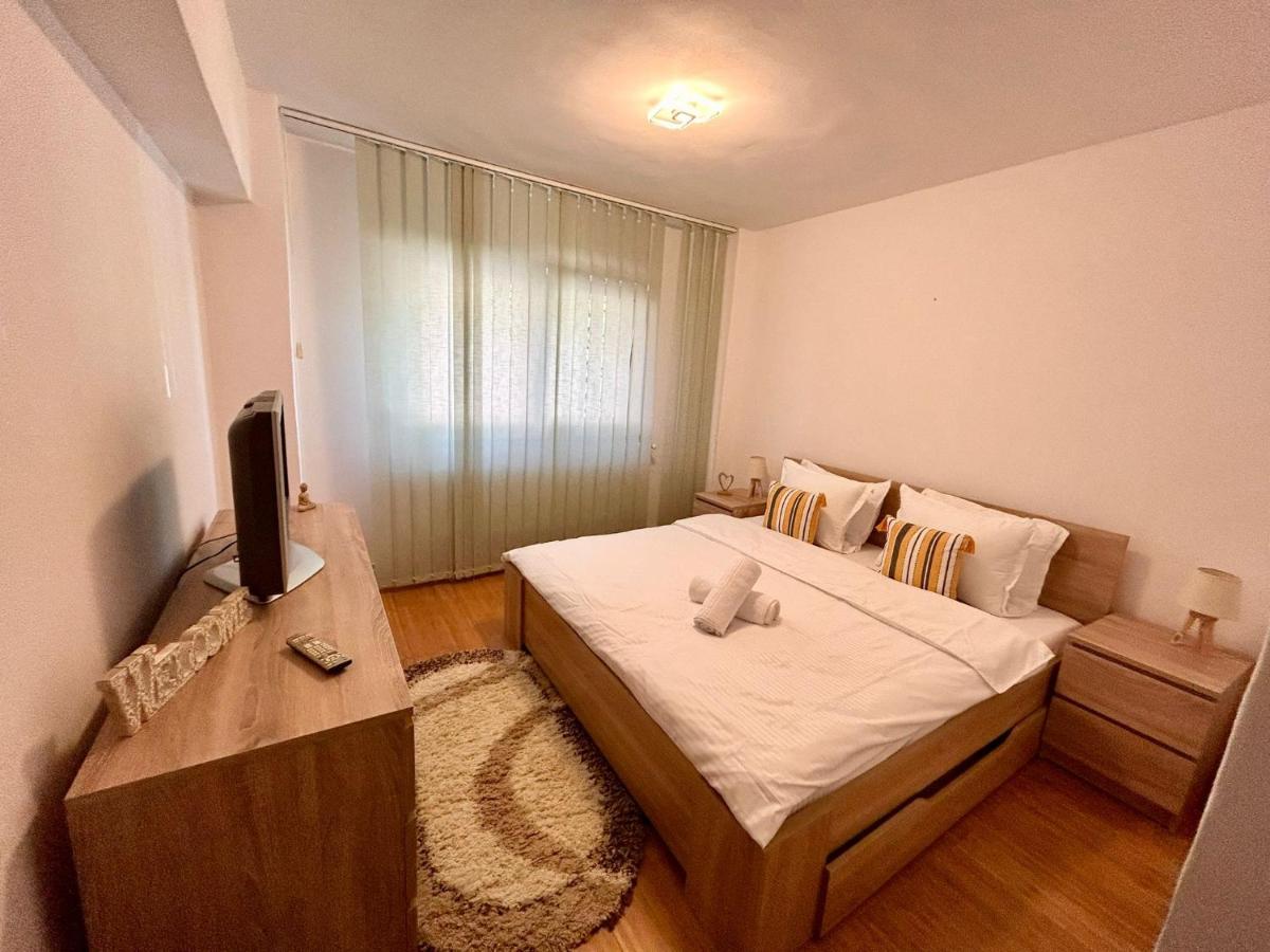 Jad - Familiy 4 Rooms Apartment - Near Forest And Historic Center - Racadau Брашов Екстер'єр фото