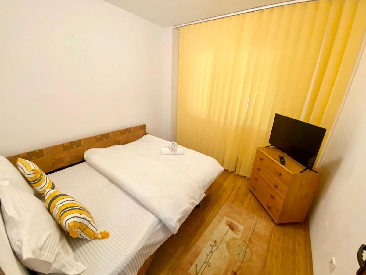 Jad - Familiy 4 Rooms Apartment - Near Forest And Historic Center - Racadau Брашов Екстер'єр фото