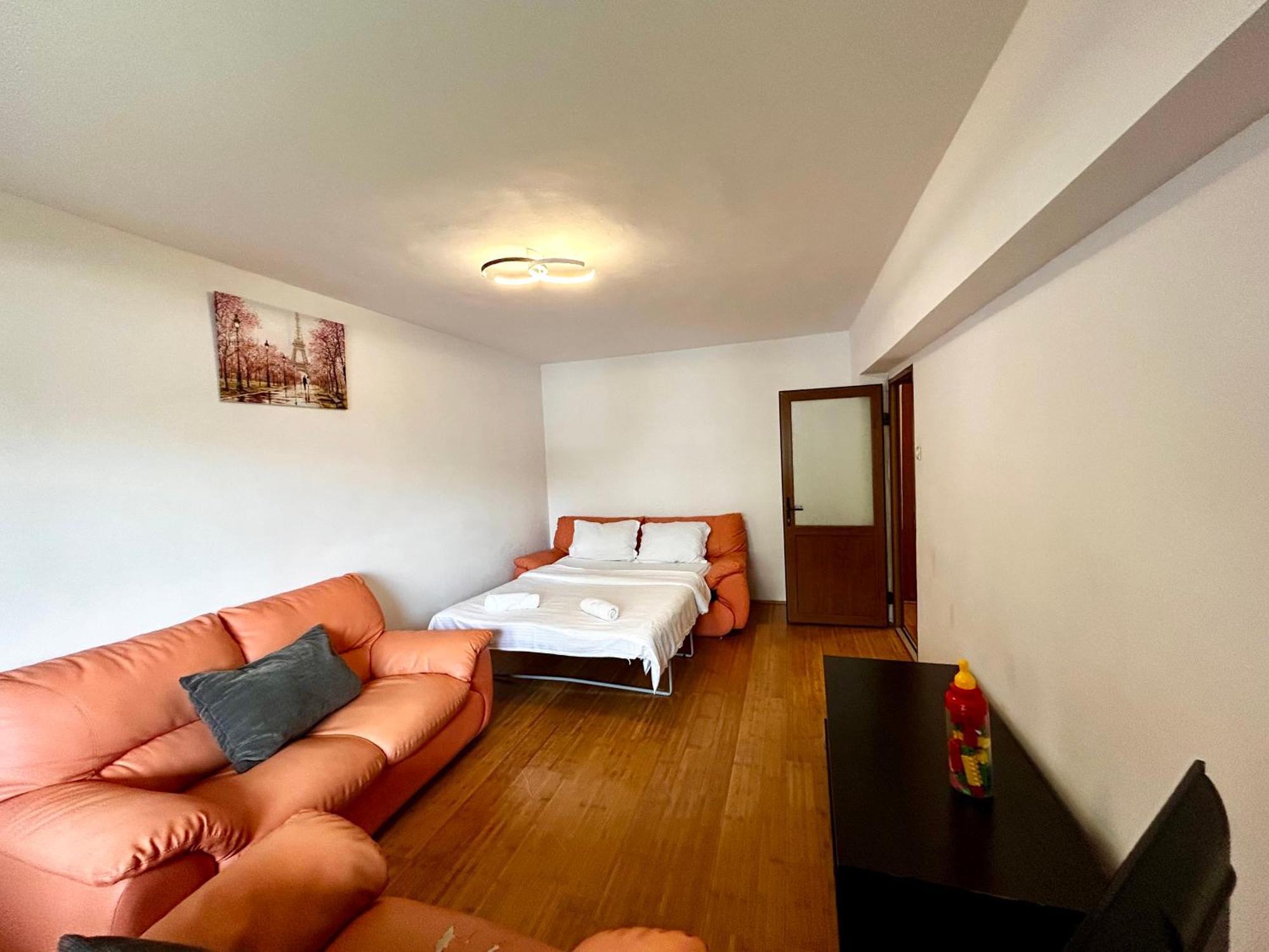 Jad - Familiy 4 Rooms Apartment - Near Forest And Historic Center - Racadau Брашов Екстер'єр фото